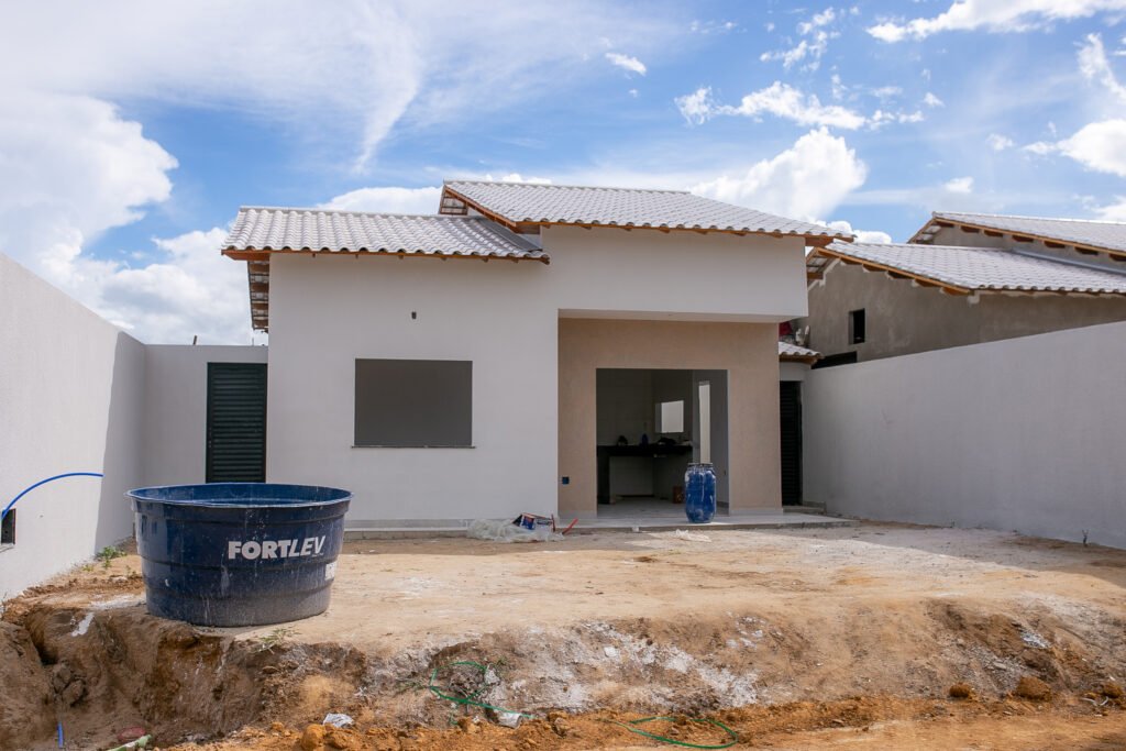 Monocasa Habix - 75% concluida no condominio Vila Moará